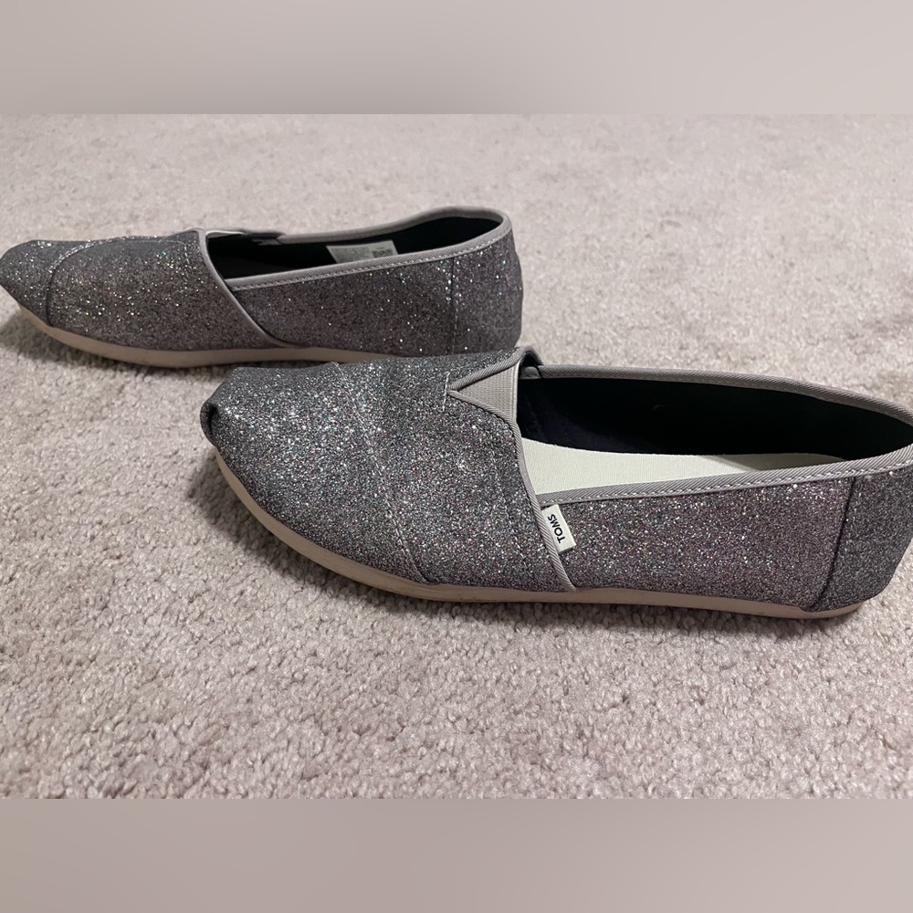 Toms silver glitter.